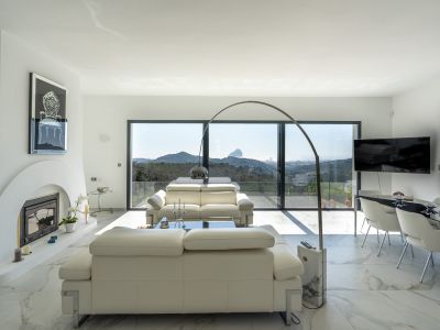 Living room with panoramic views