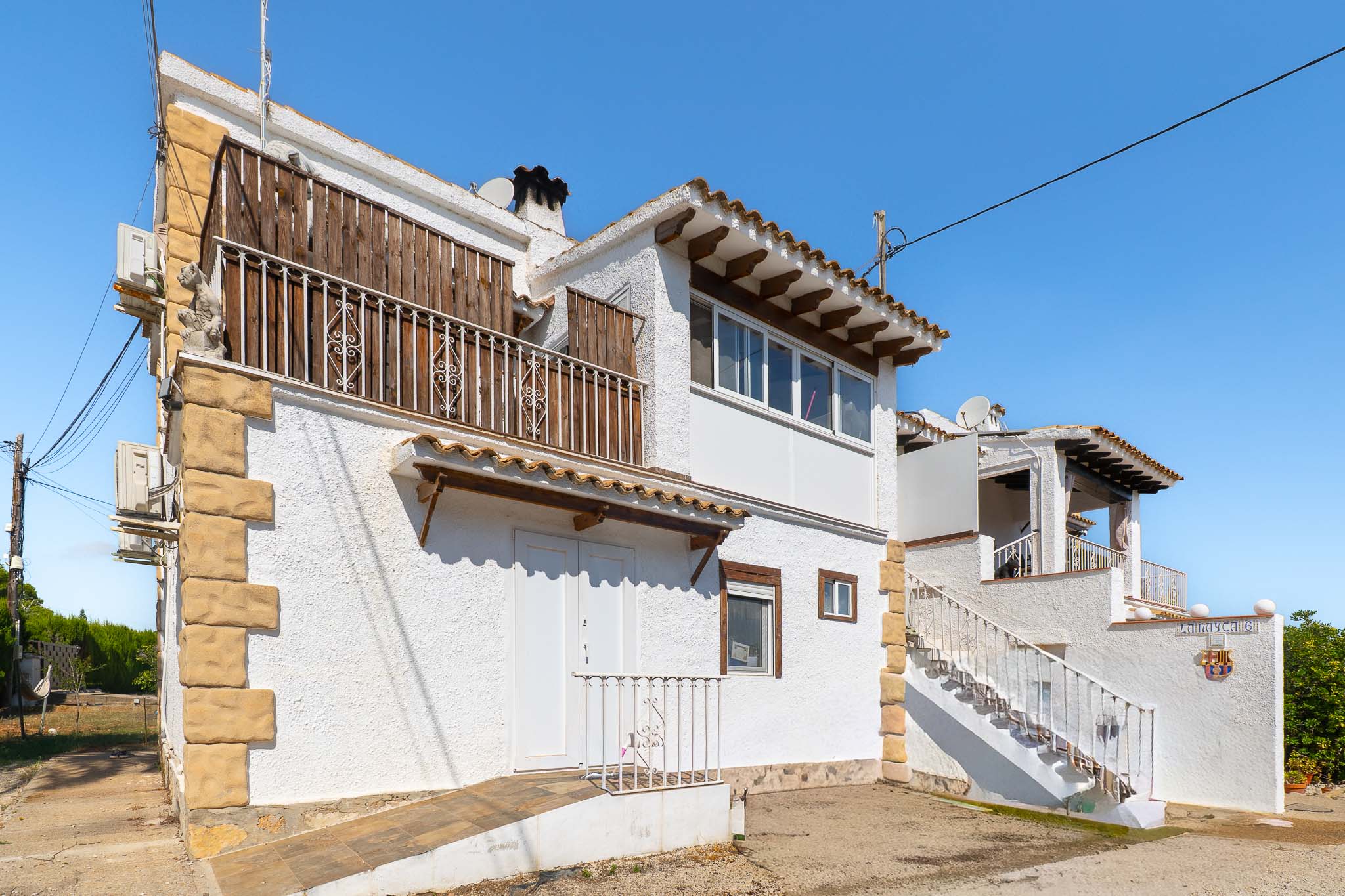 Townhouse exterior facade
