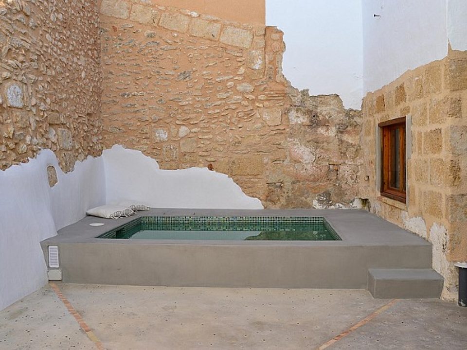 Patio with swimming pool