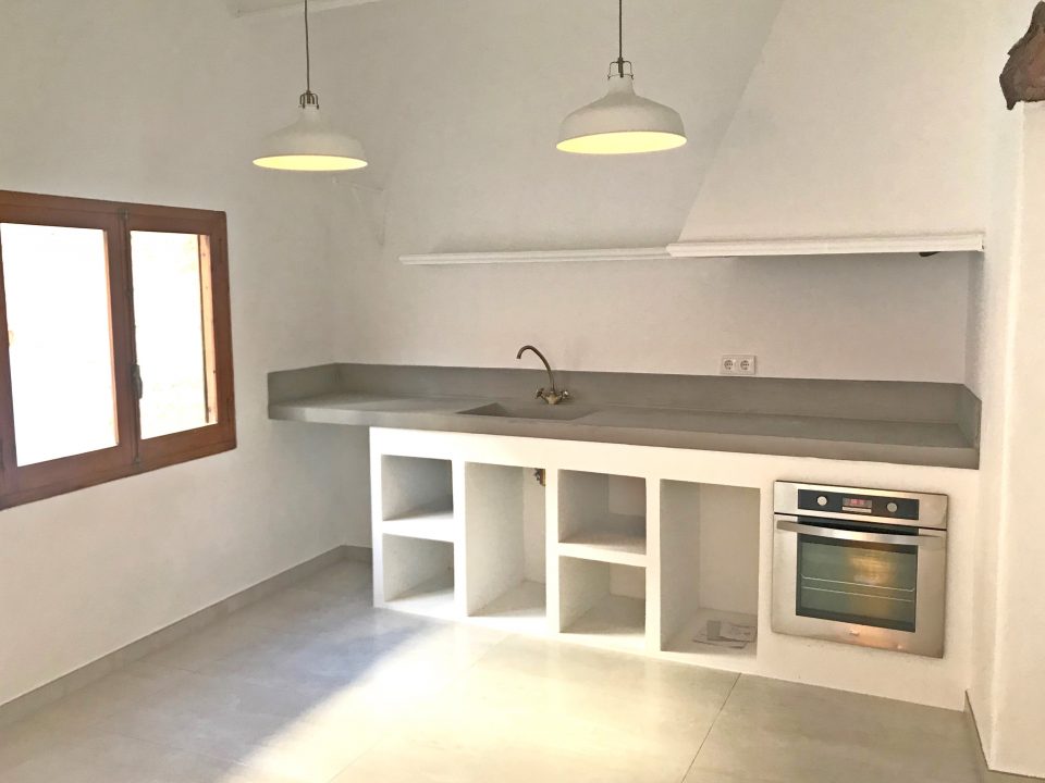 Open kitchen