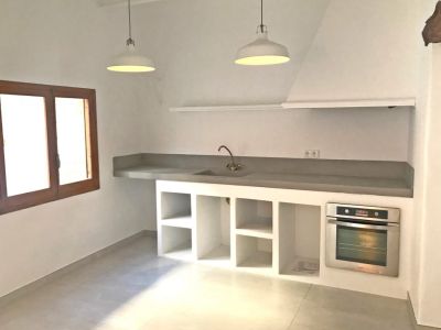 Open kitchen