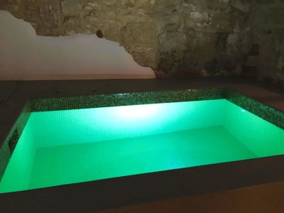 Courtyard swimming pool