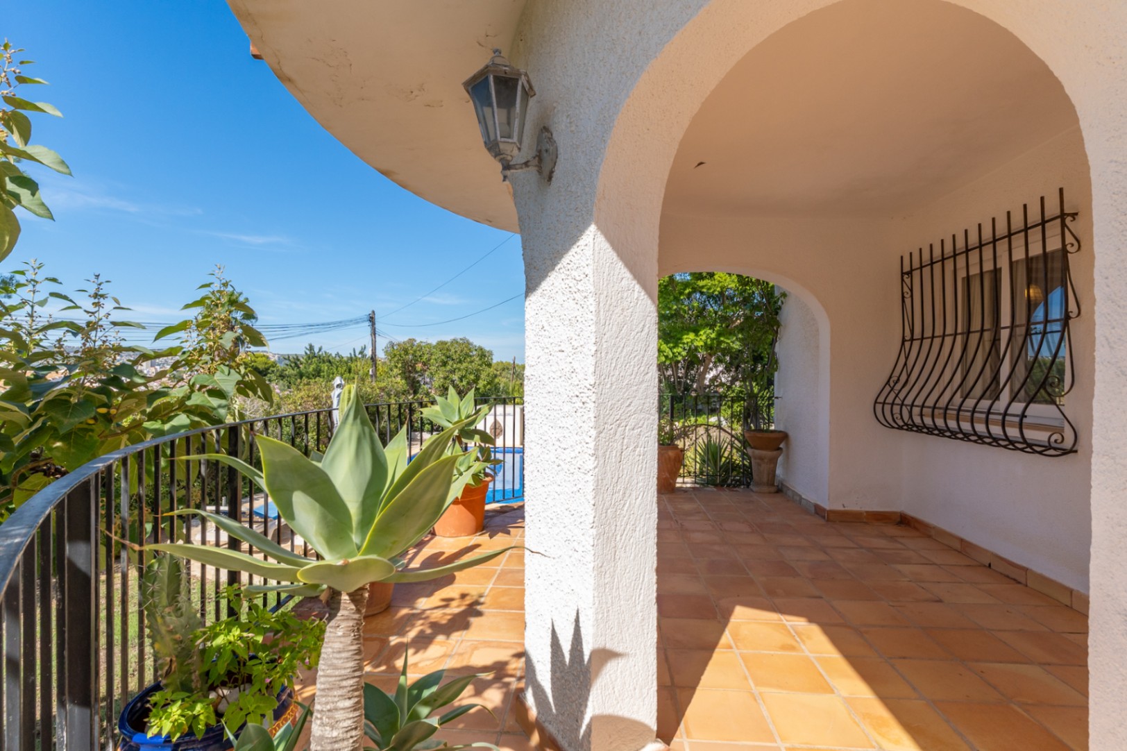 Covered terrace