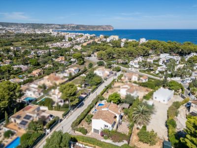 Aerial view with sea views