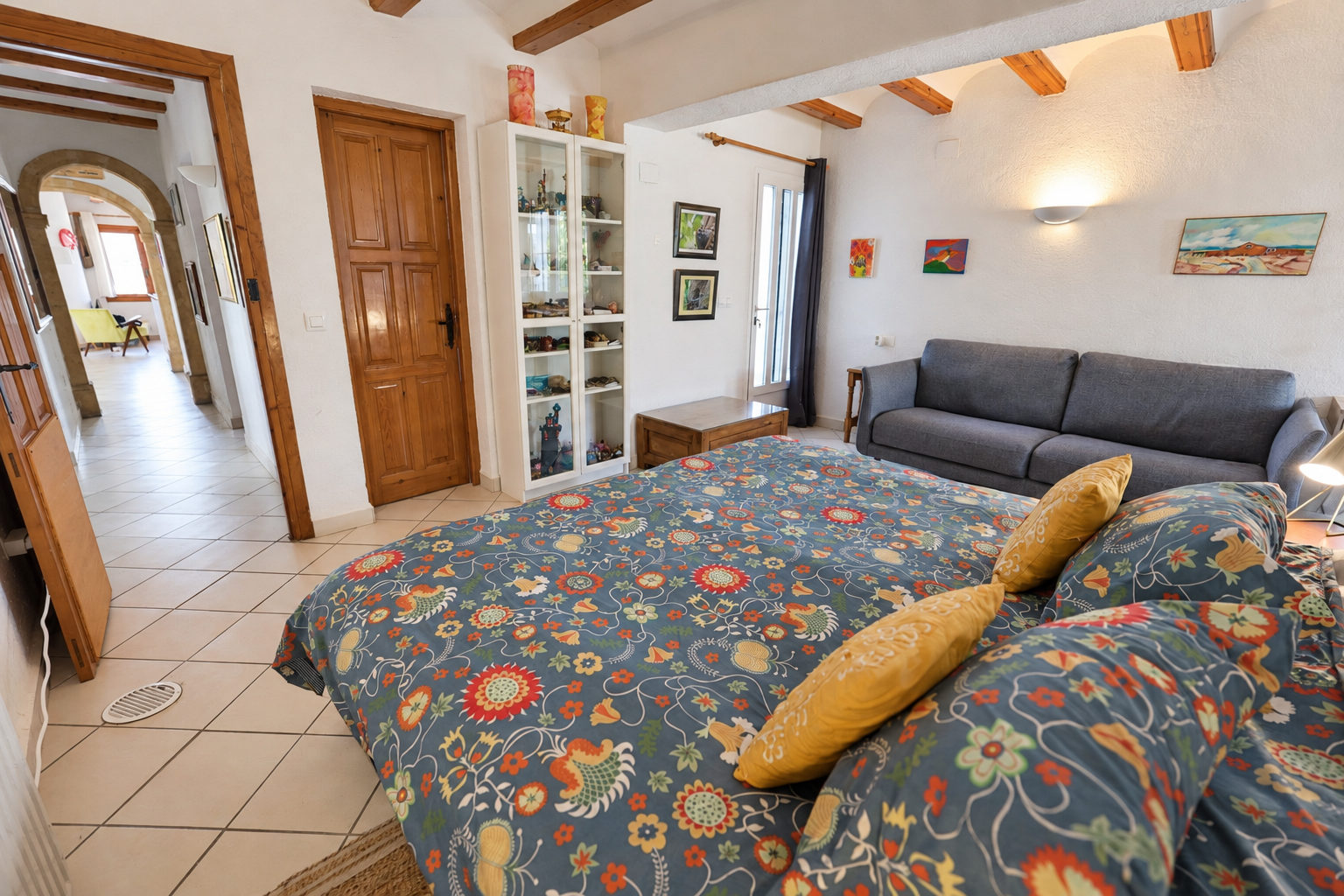 Villa bedroom