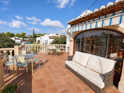 Outdoor terrace