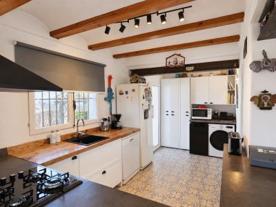 Kitchen area