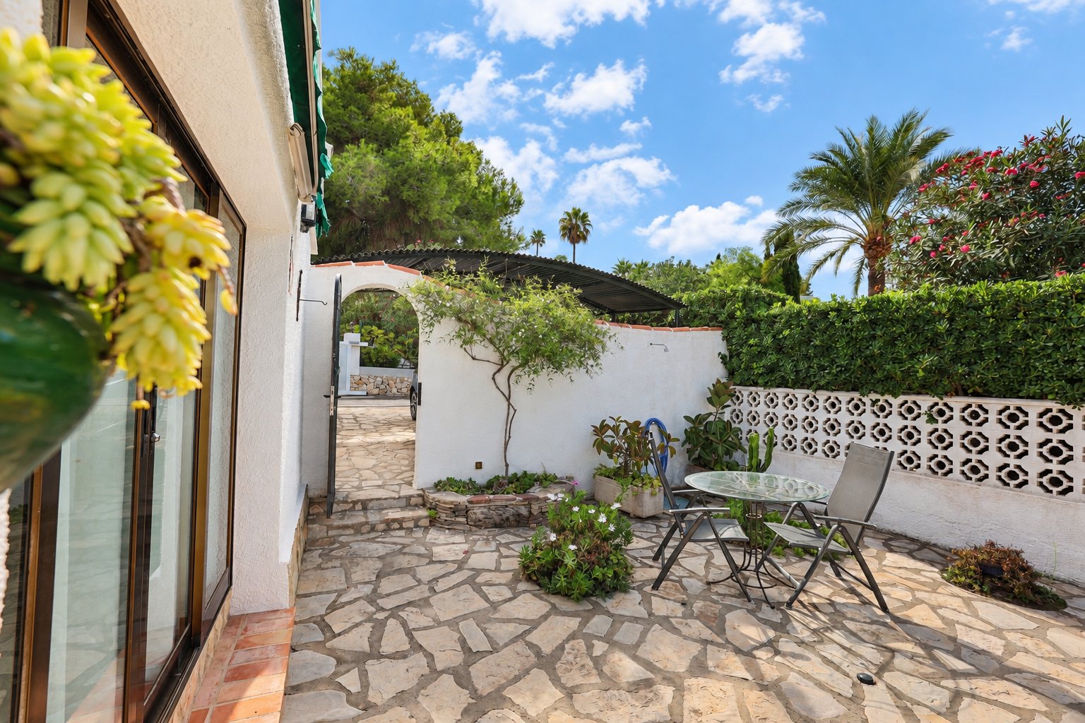 Outdoor terrace