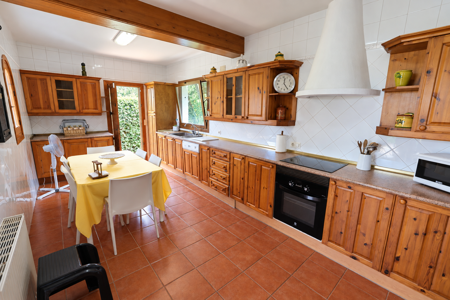 Kitchen with exterior access