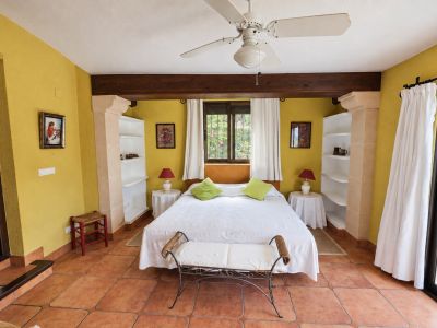 Bedroom with terrace access