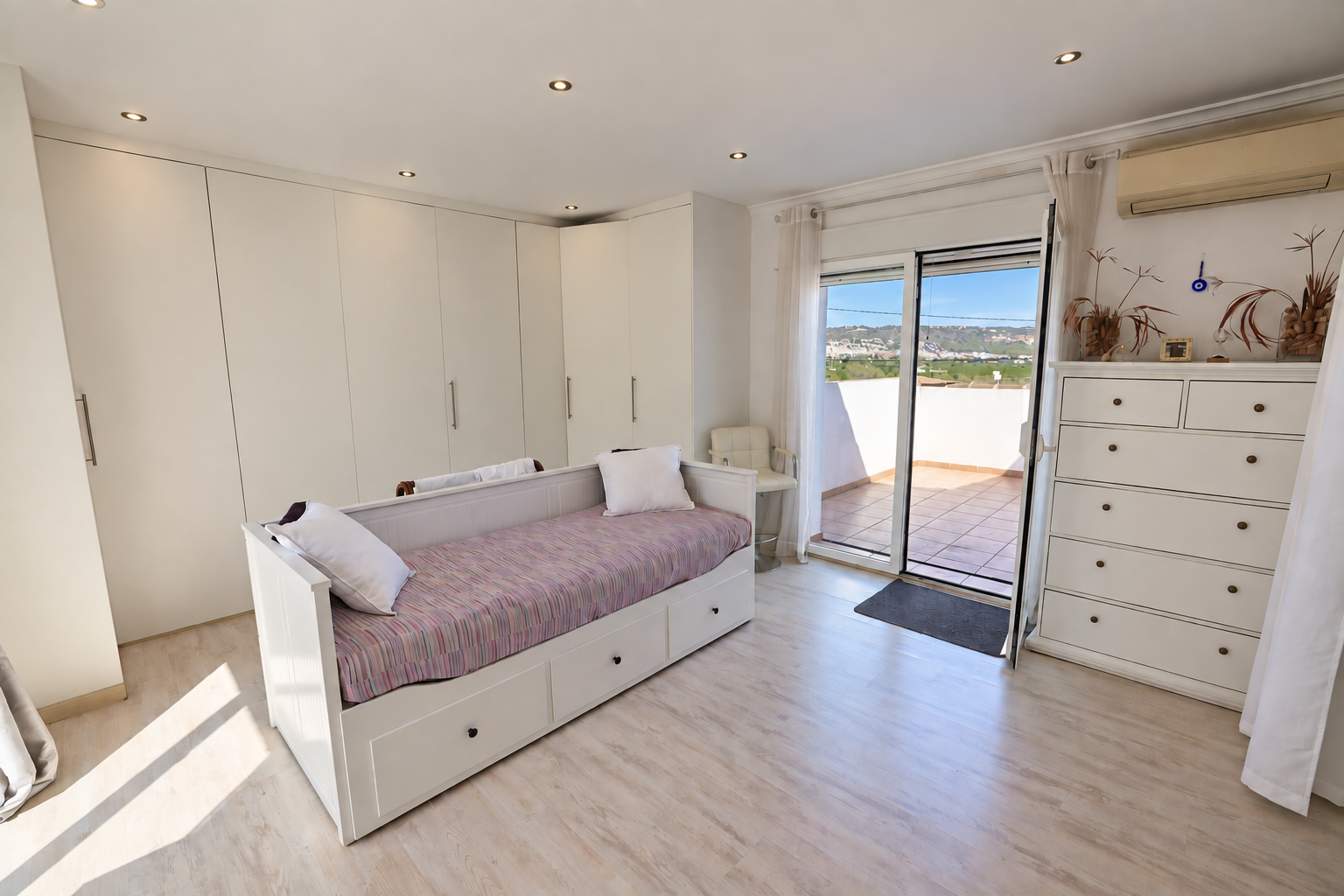 Bedroom with private terrace