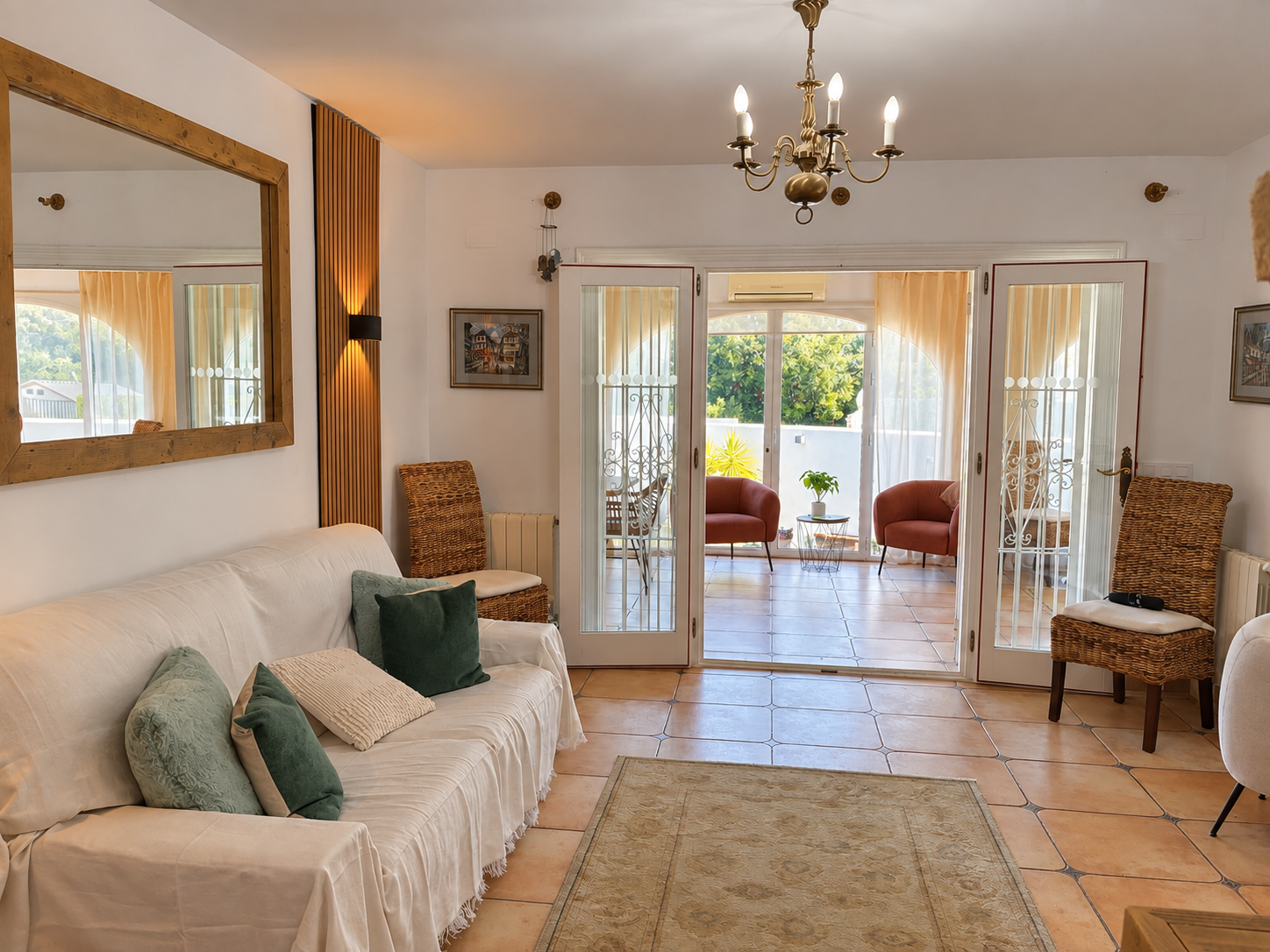 Living room with naya access