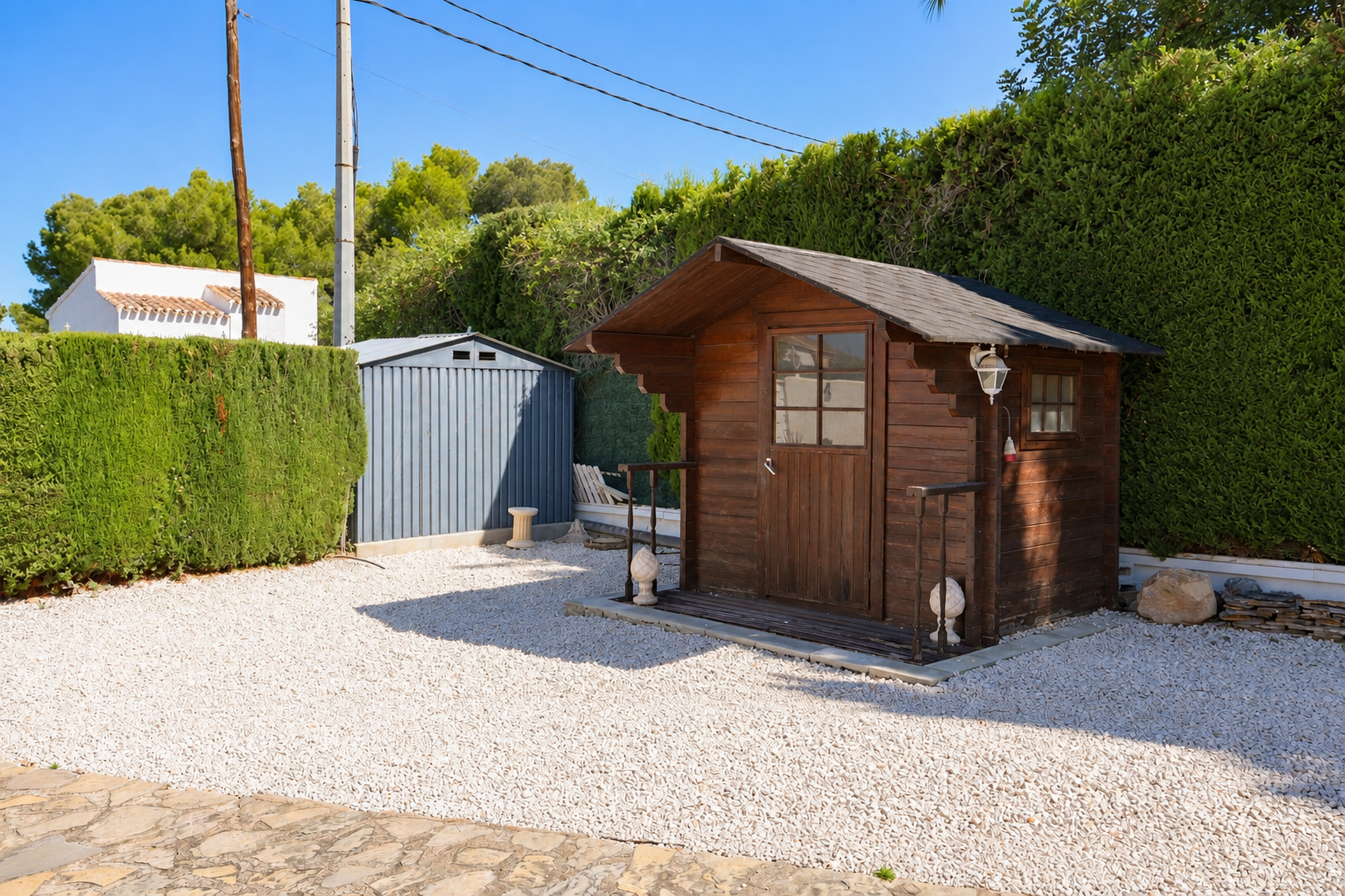 Garden shed