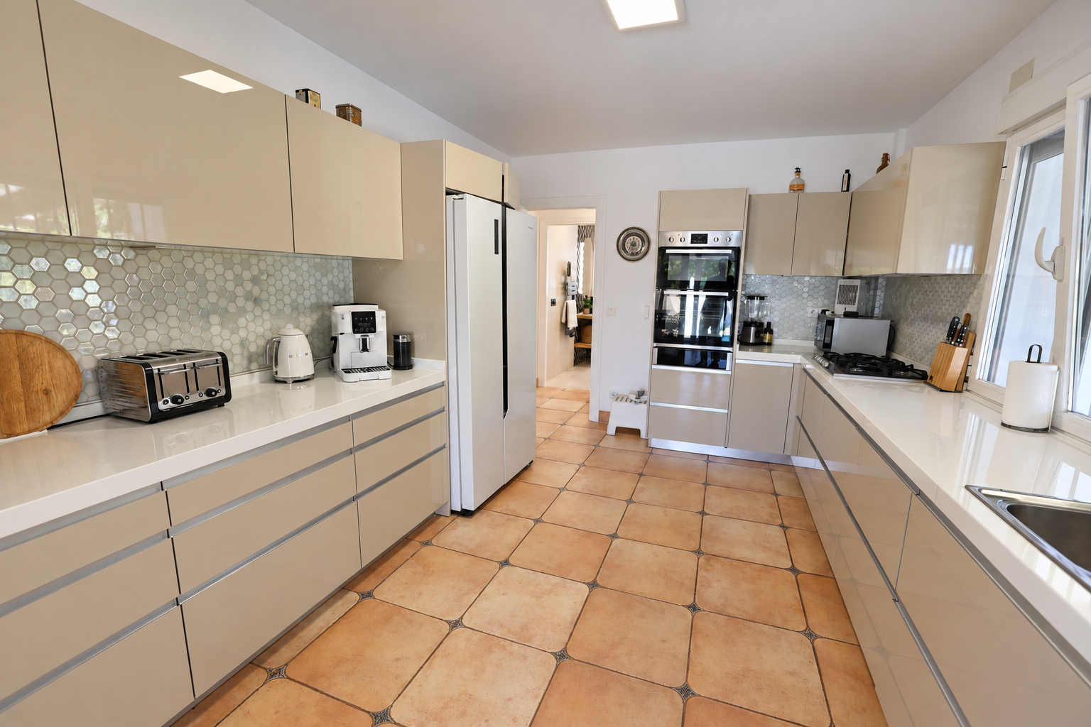 Equipped kitchen