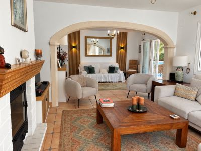 Living room with fireplace