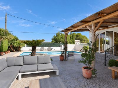 Terrace and swimming pool
