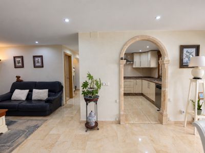 Living room and kitchen access