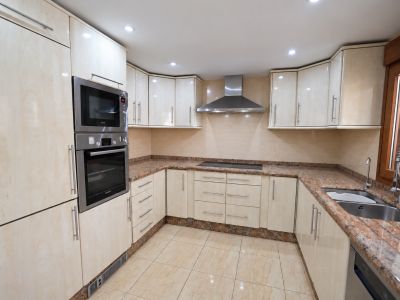 Separate kitchen