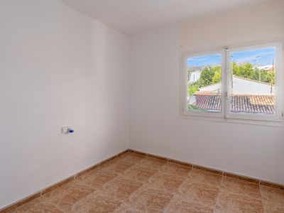 Bedroom with window