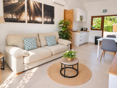 Fully refurbished villa for sale in Jávea, within walking distance of the historic centre