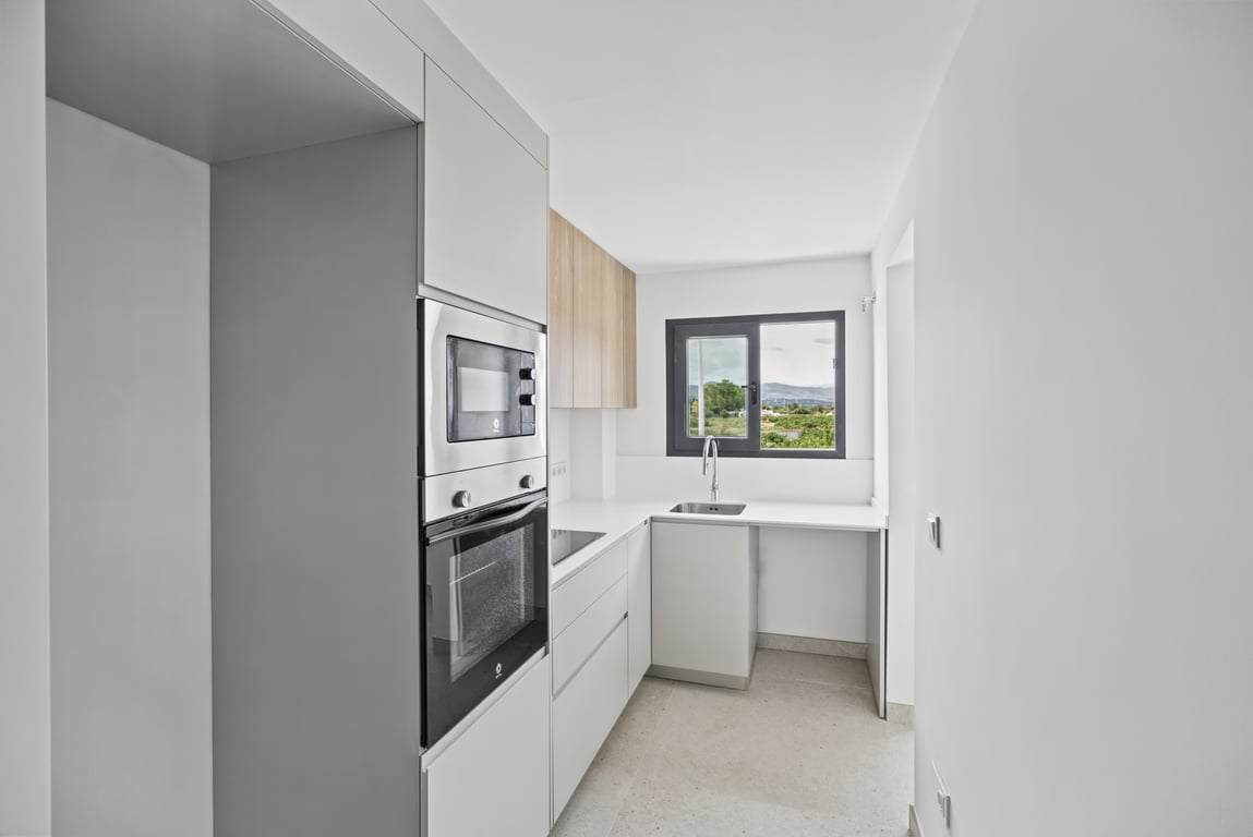 Independent kitchen