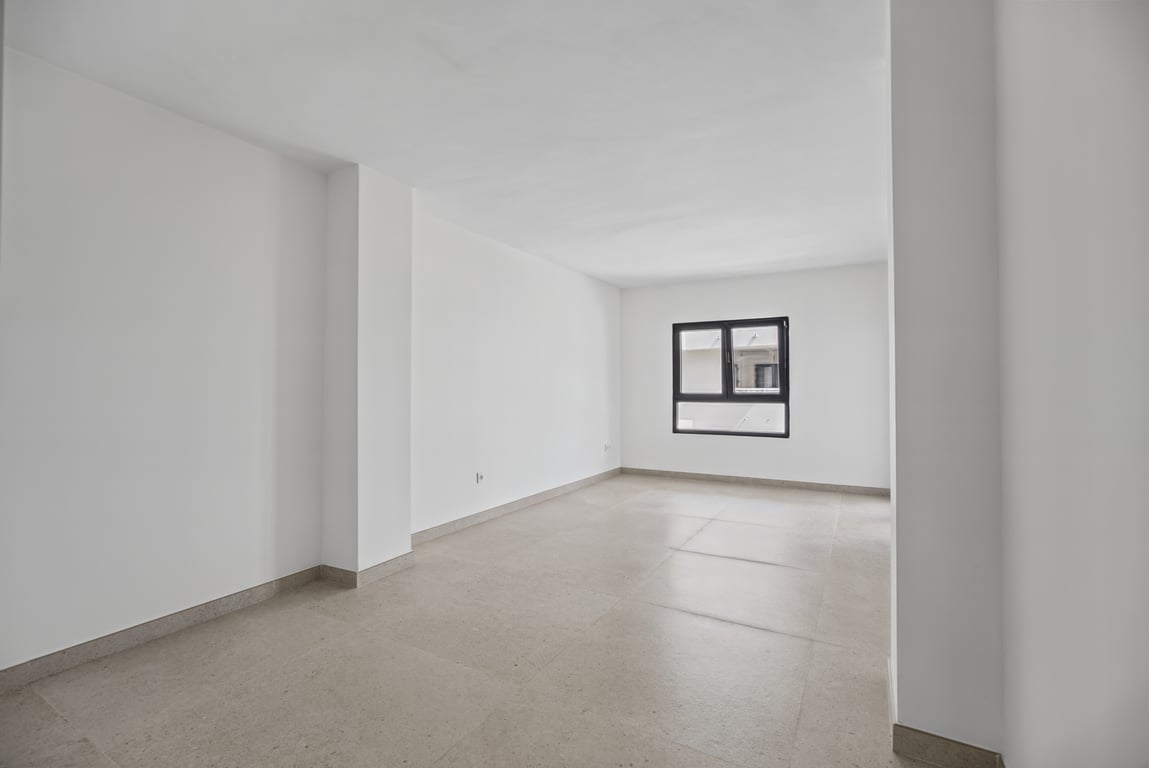 Empty bedroom