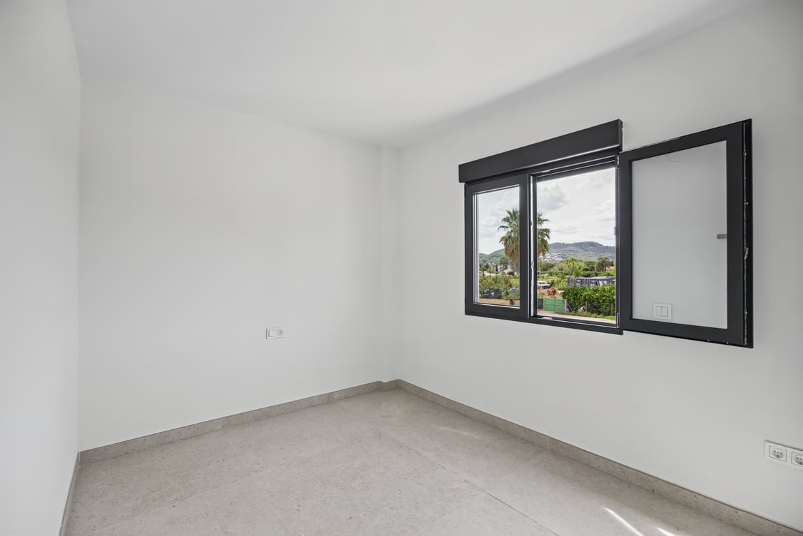 Bedroom with window