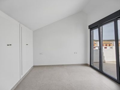Bedroom with terrace access