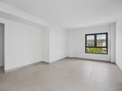 Empty bedroom
