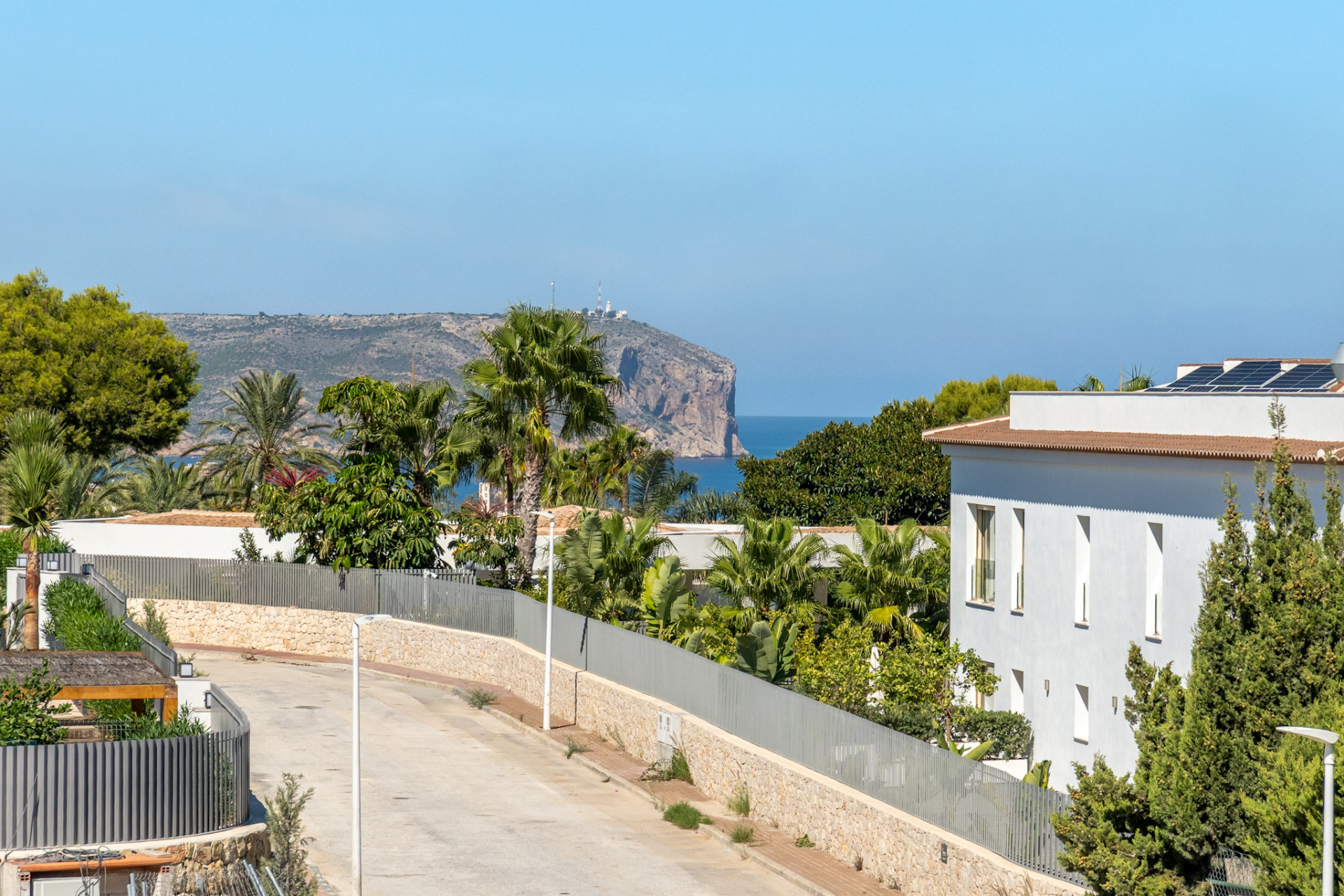 Surroundings with sea views