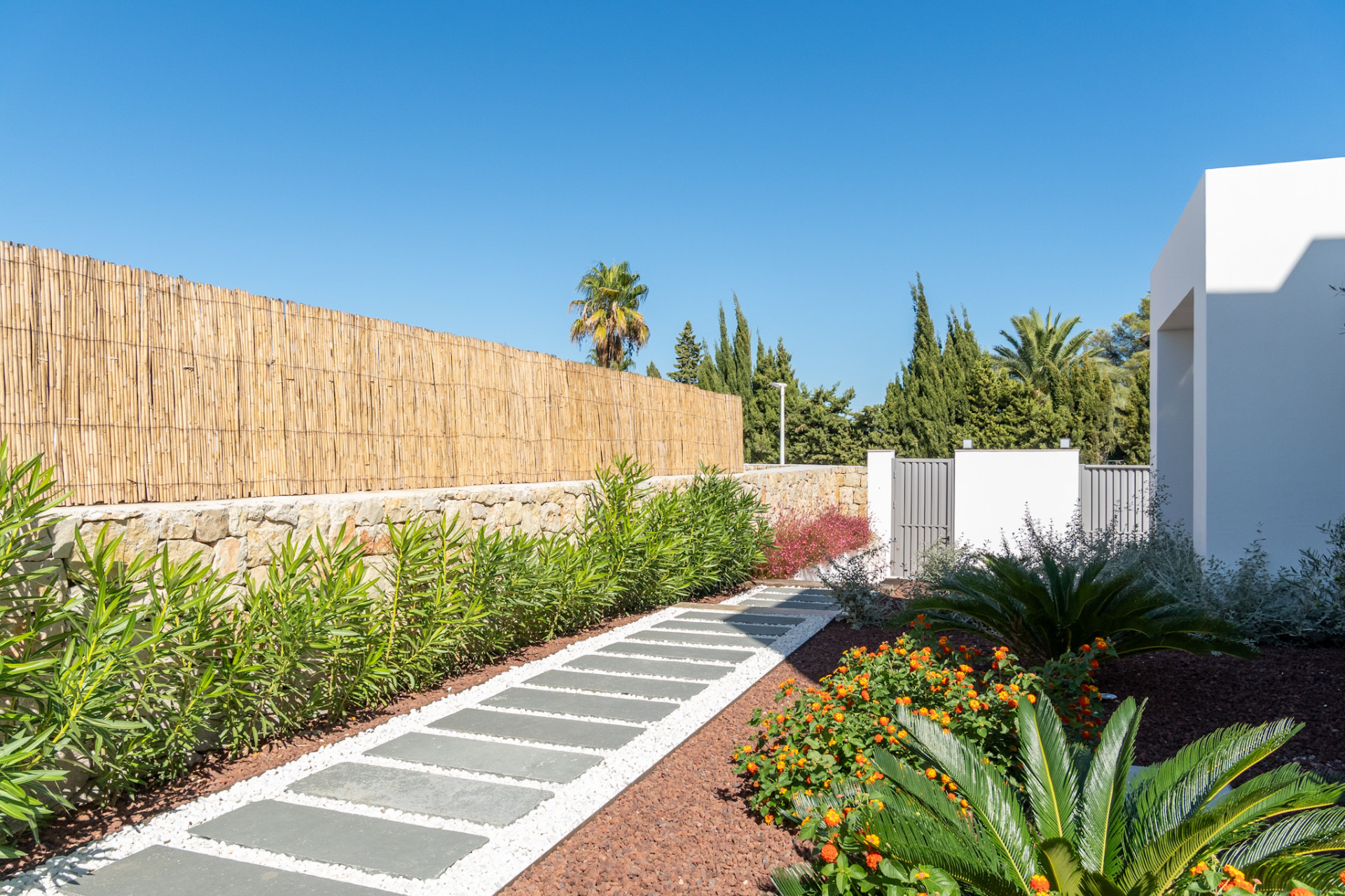 Garden pathway