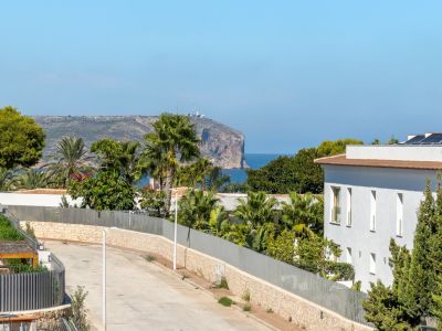 Surroundings with sea views