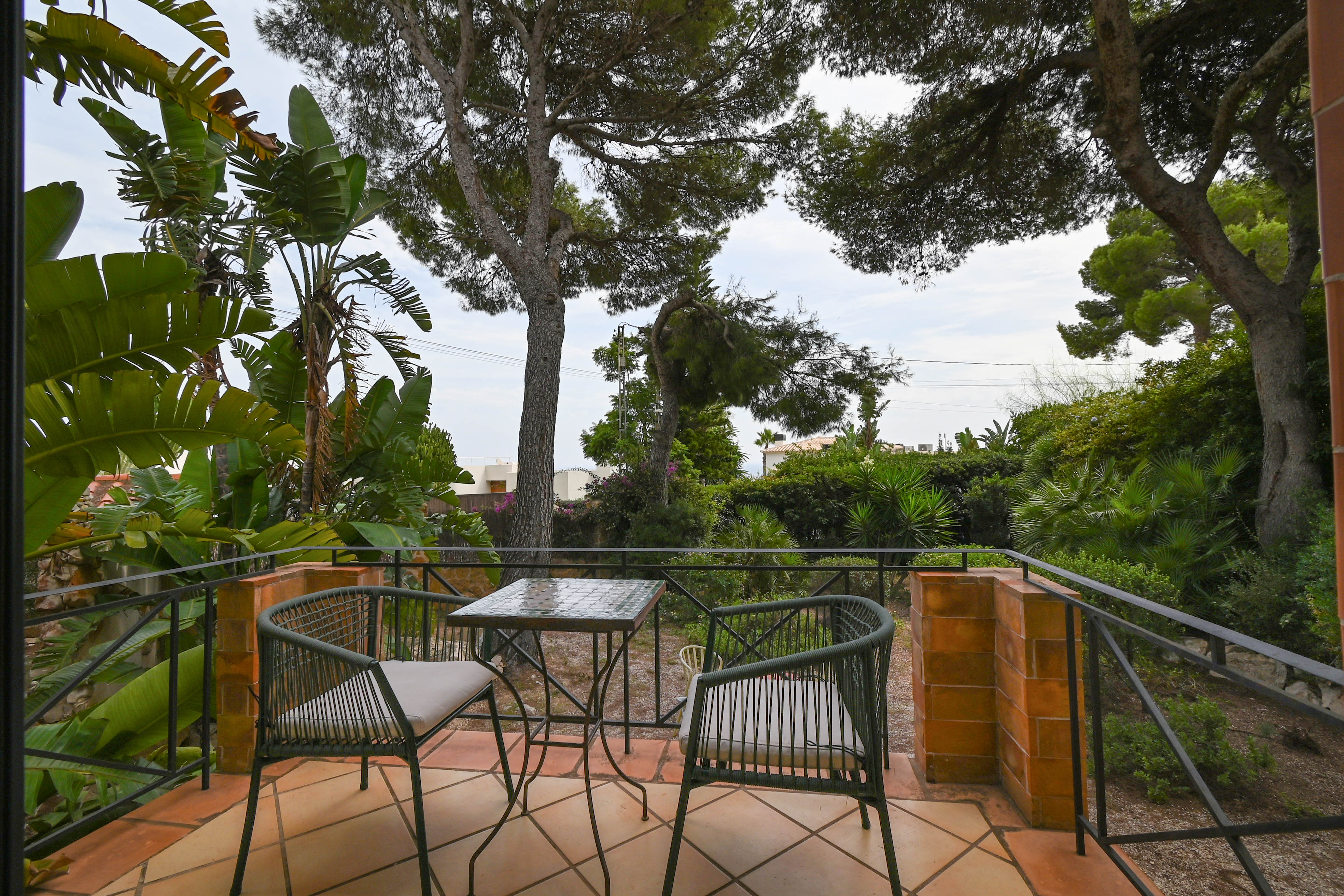 Charming 4-Bedroom Villa with Sea Views & Pool in Jávea