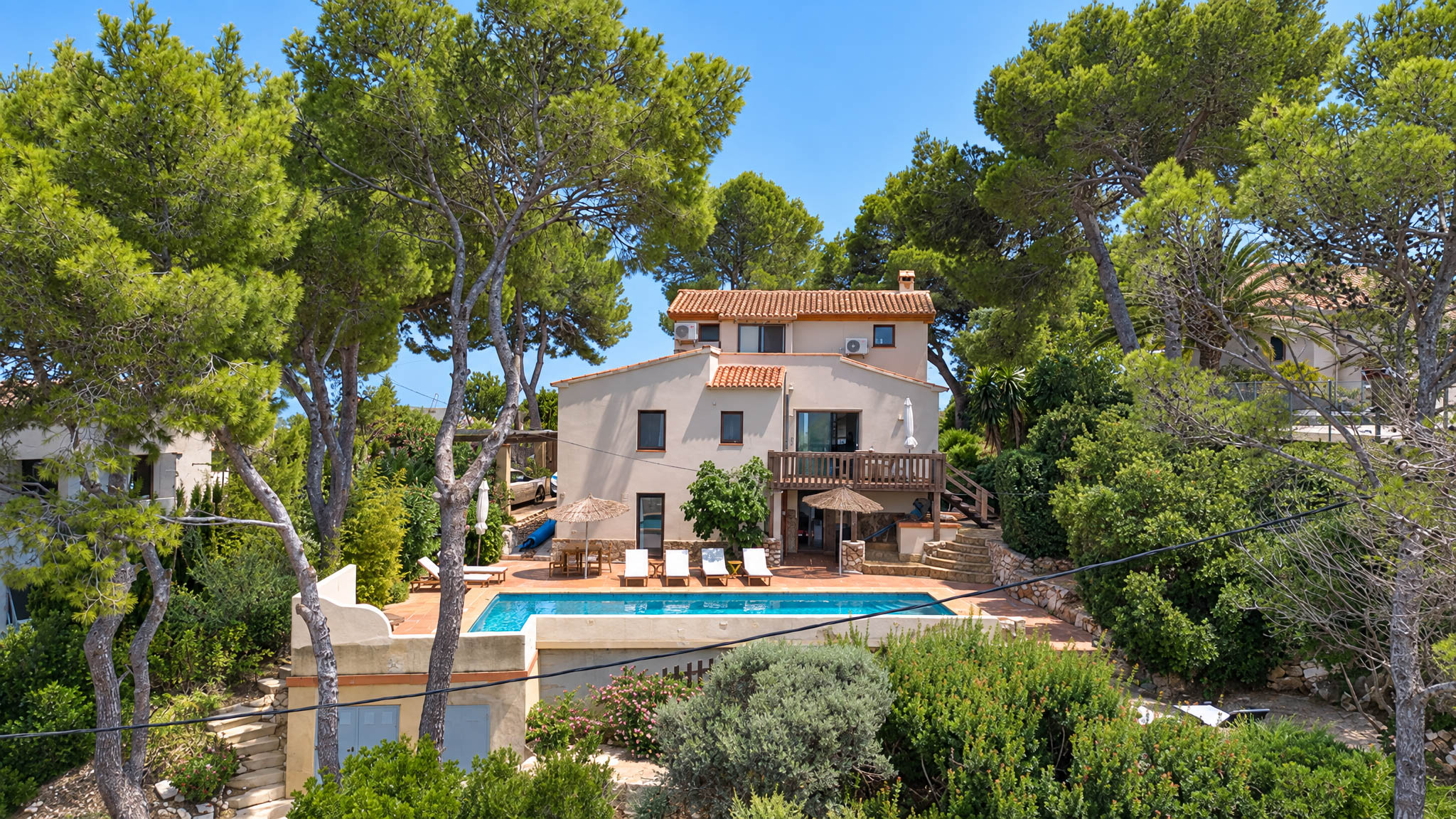 Charming 4-Bedroom Villa with Sea Views & Pool in Jávea