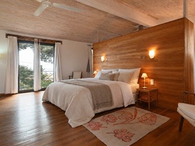 Charming 4-Bedroom Villa with Sea Views & Pool in Jávea