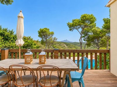 Charming 4-Bedroom Villa with Sea Views & Pool in Jávea