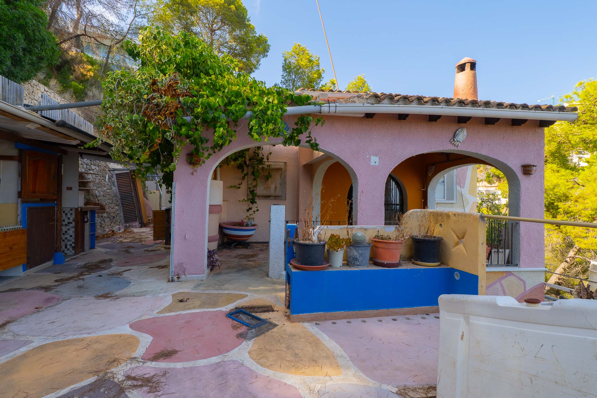 Covered porch and terrace