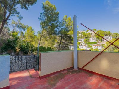 Terrace with views