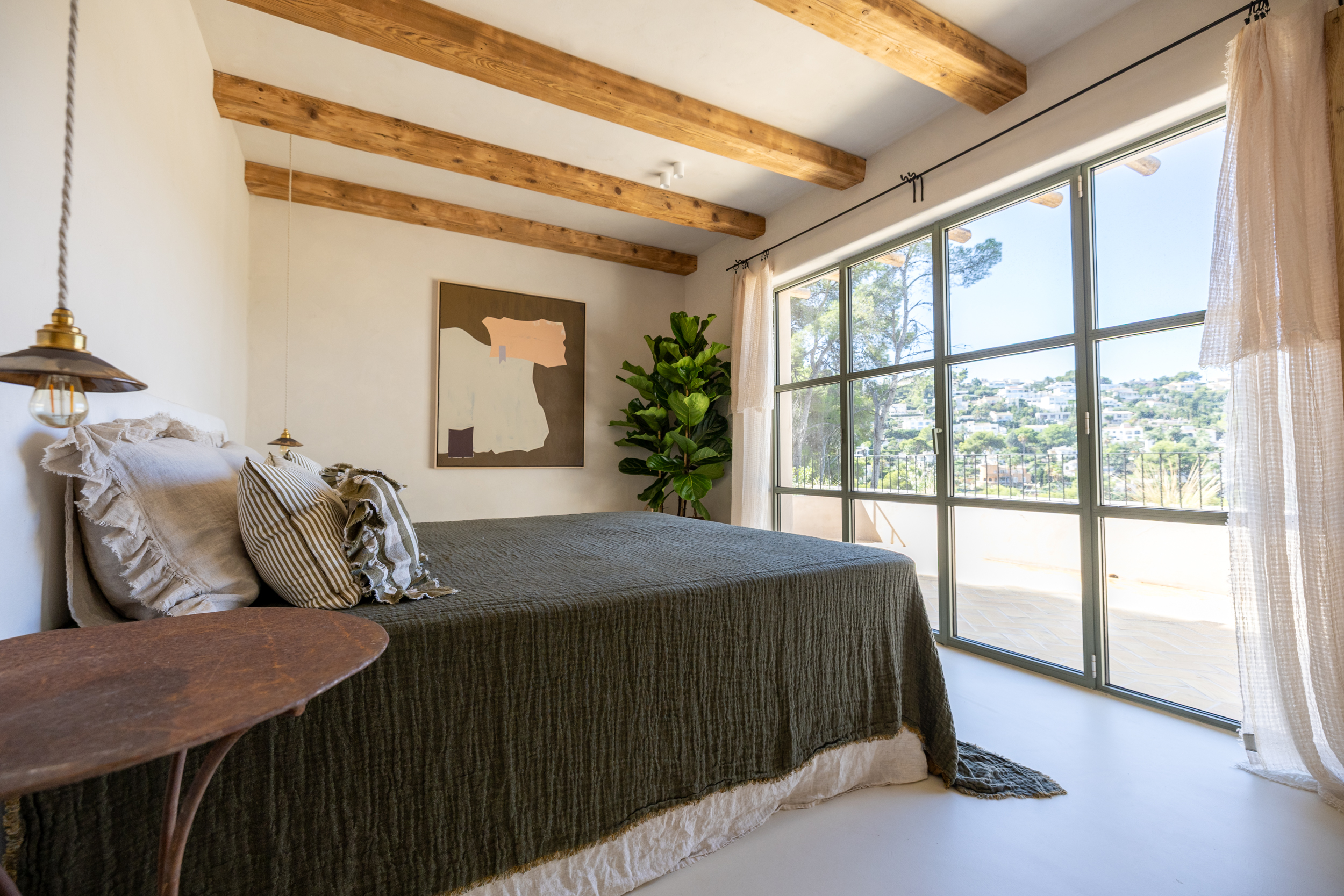 Bedroom with terrace access