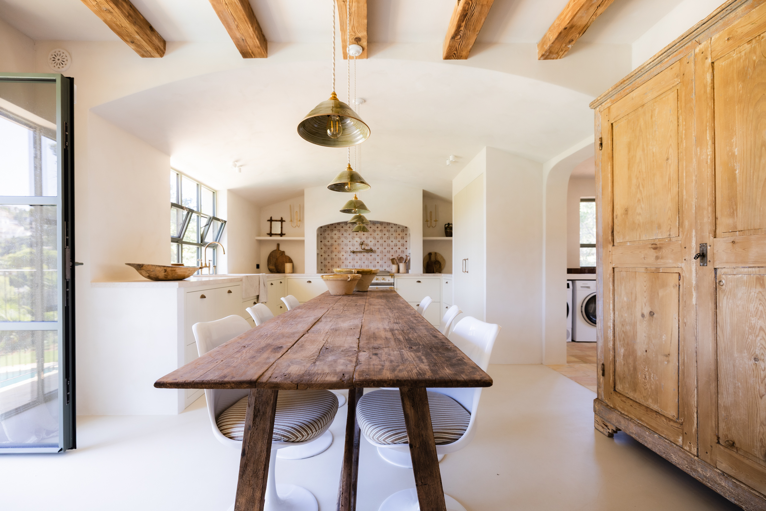 Kitchen and dining area