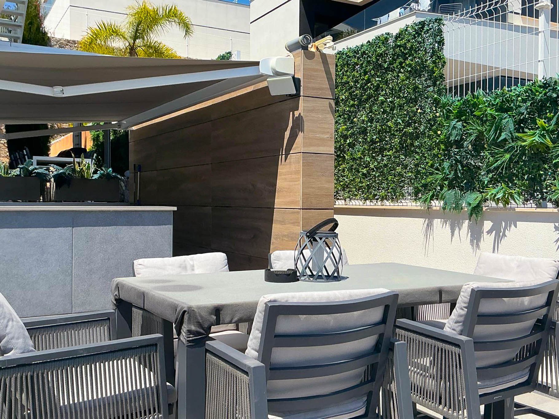 Outdoor dining area