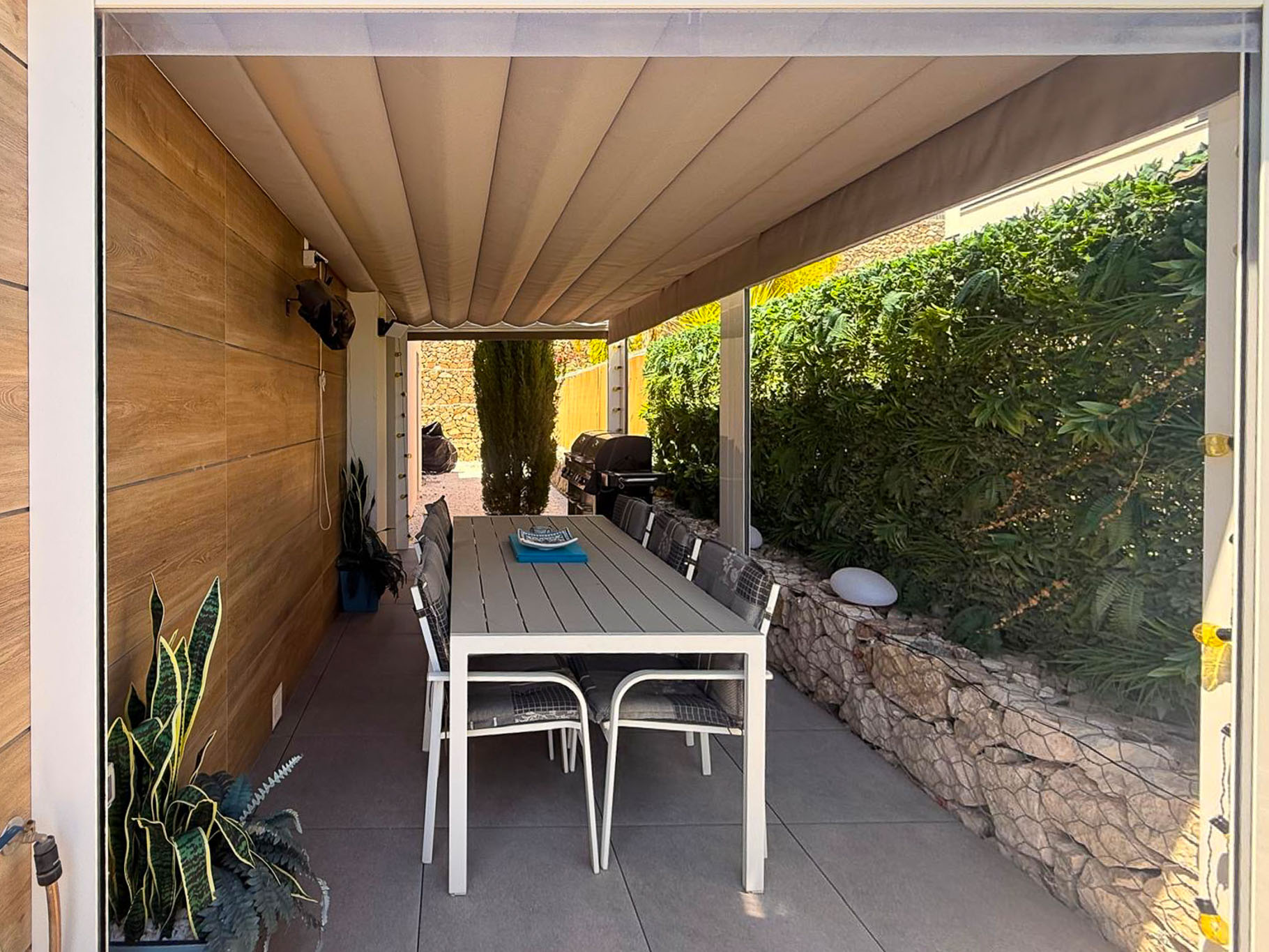 Covered outdoor dining area