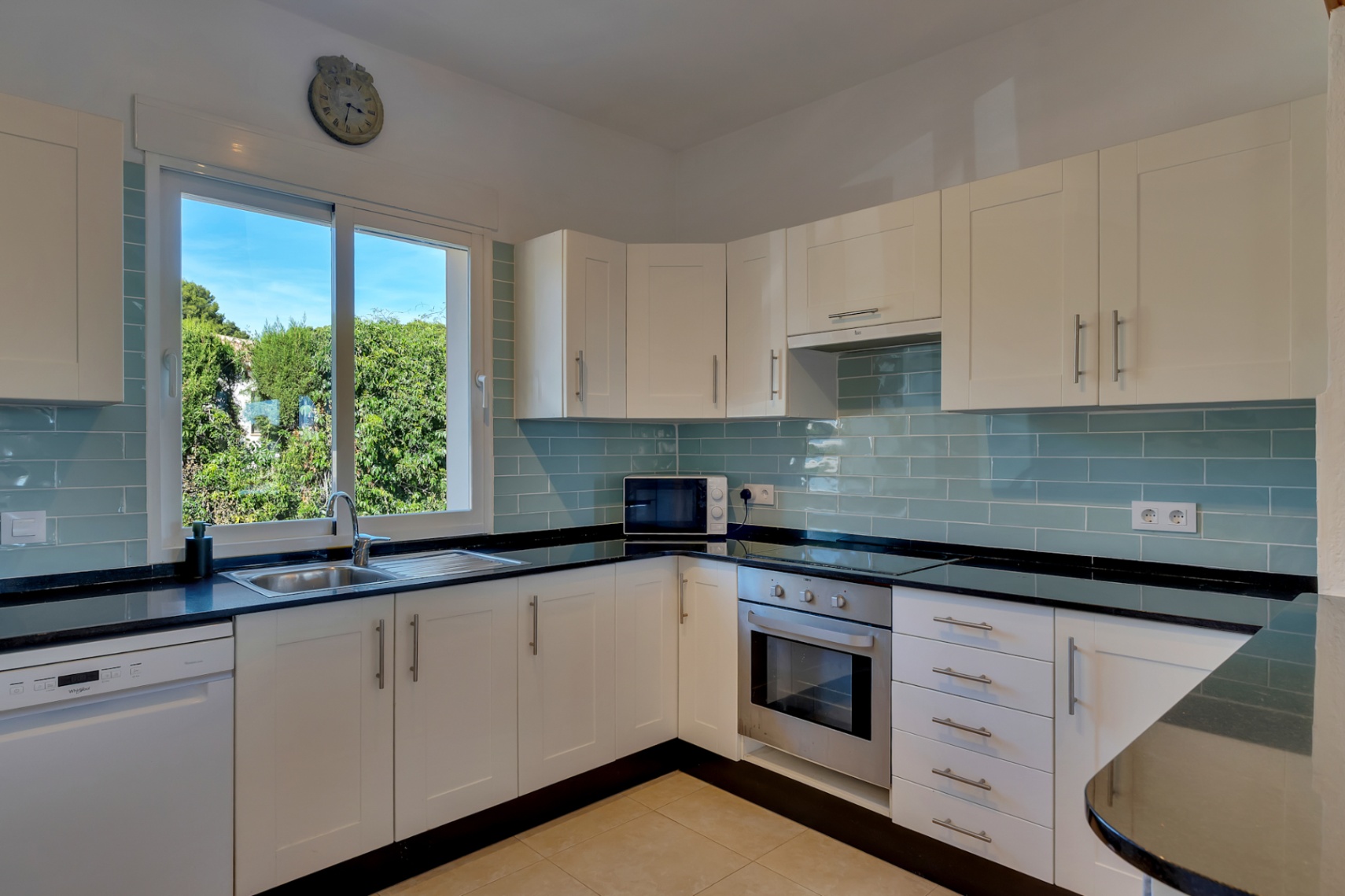 Kitchen area