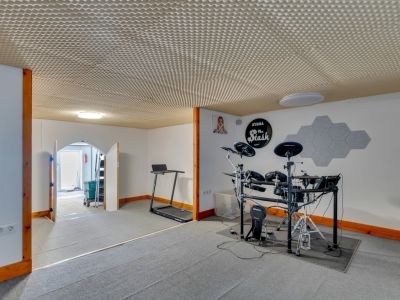 Music and hobby room