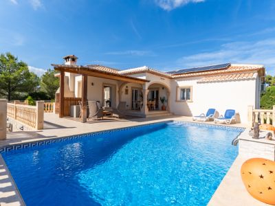 Swimming pool and terrace