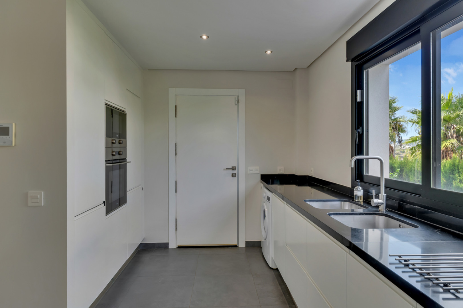 Kitchen and laundry area
