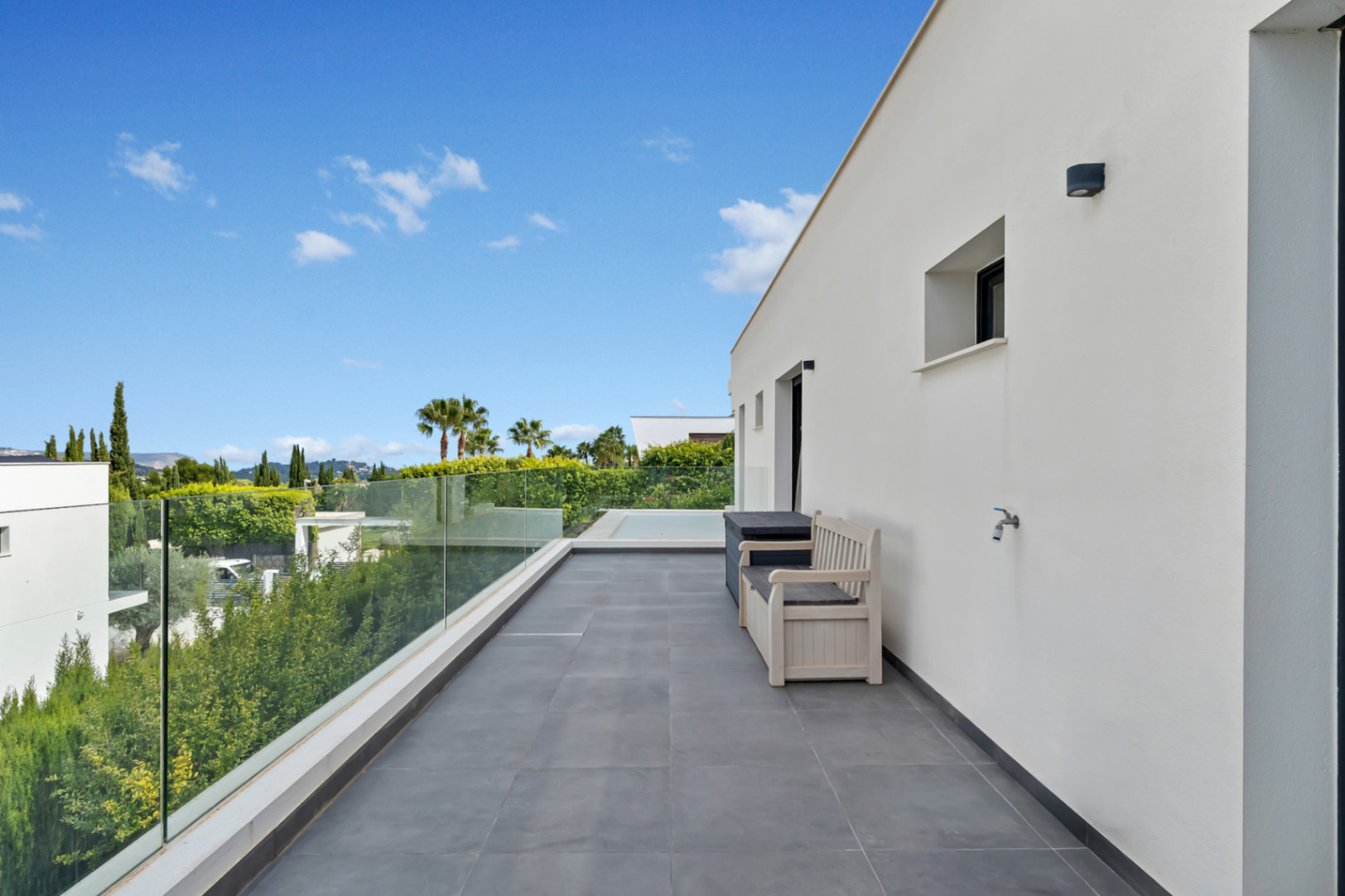 Upper floor terrace