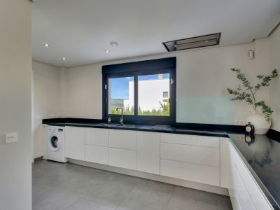 Open kitchen