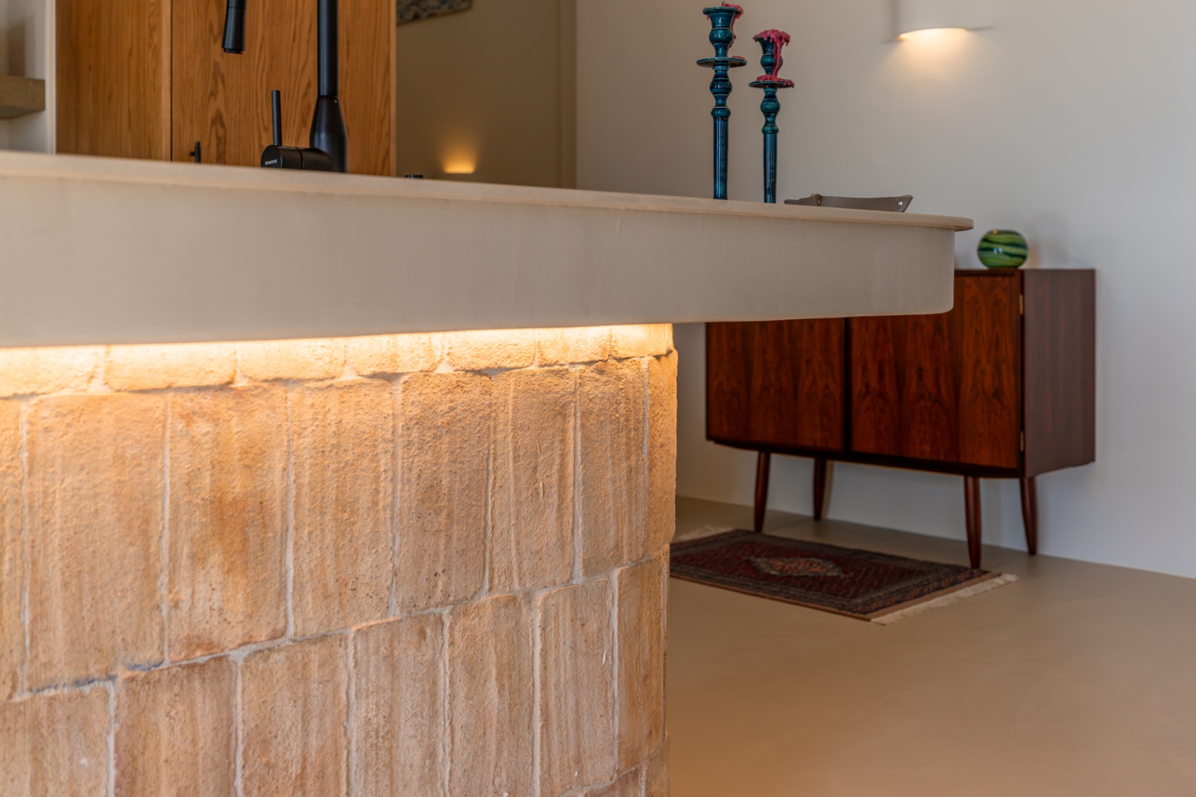 Kitchen island