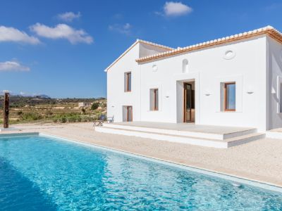 Swimming pool and house exterior